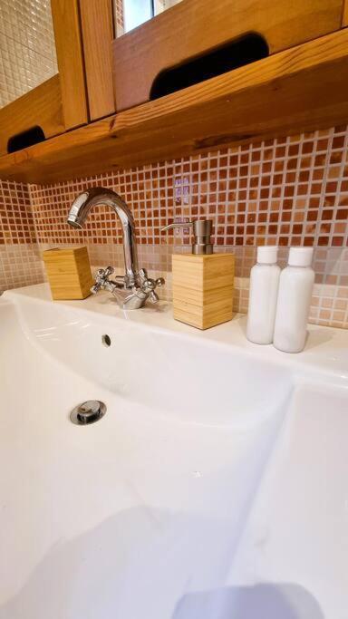 Appartamento Bee Freeride Bikers House Magliolo Esterno foto