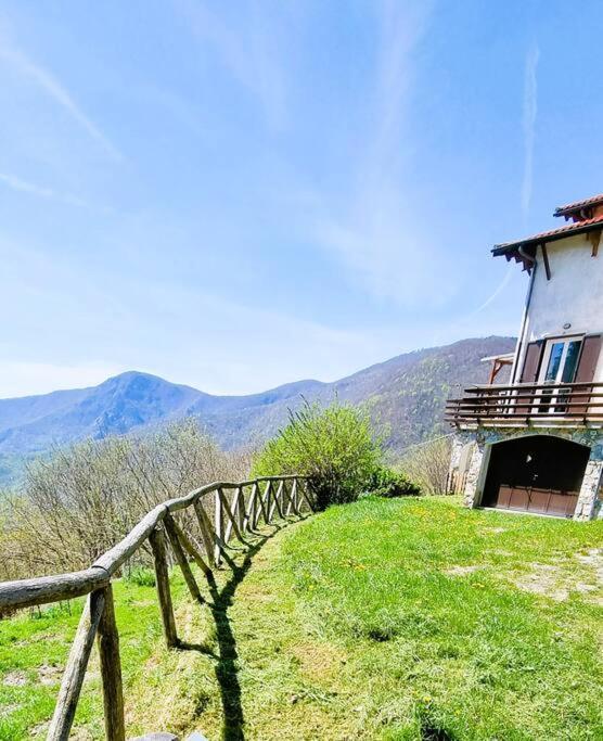 Appartamento Bee Freeride Bikers House Magliolo Esterno foto